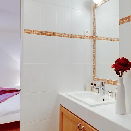 Apartment St Germain Mazarine
